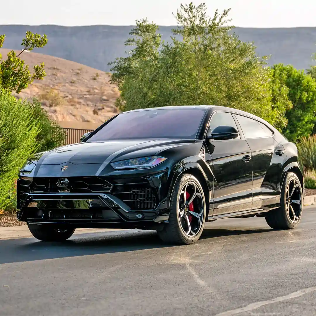 Lamborghini Urus Lamborghini Urus tyre service in dubai